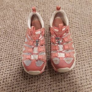 Columbia Aquatooth "Salmon Fisher" Water Shoes